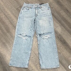 American Eagle Outfitters Light Blue Boyfriend Jeans Stovepipe style